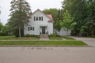 215 N OXFORD STREET, Wautoma, WI 54982