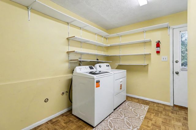 1553 Linden Court, Florence, KY 41042