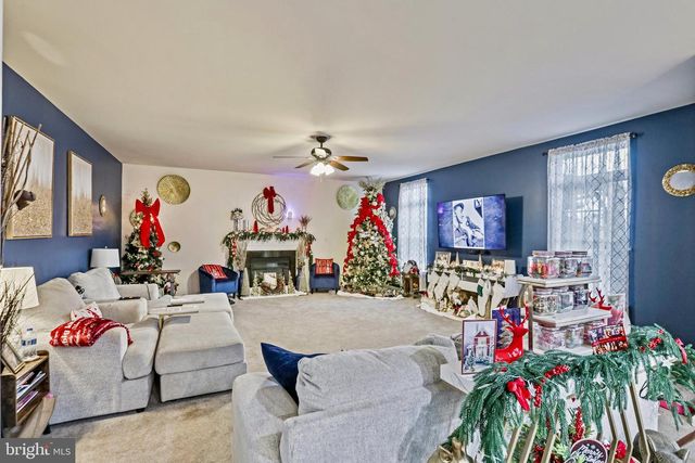 9711 FALKIRK TER, Hagerstown, MD 21740