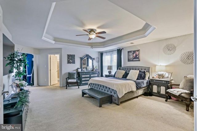 9711 FALKIRK TER, Hagerstown, MD 21740