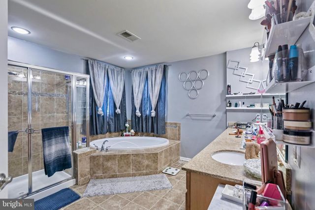 9711 FALKIRK TER, Hagerstown, MD 21740