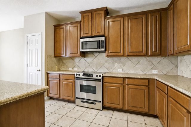 15712 Ringdove Court, Fort Worth, TX 76262