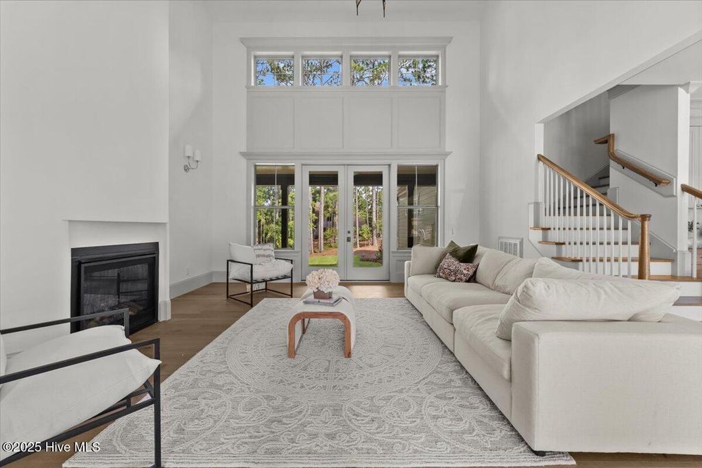 Image 10 of property listing at 315 Sloan Lane, Pinehurst, NC 28374