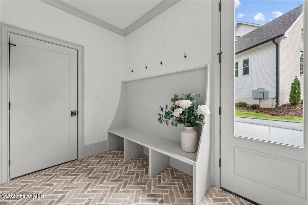 Image 23 of property listing at 315 Sloan Lane, Pinehurst, NC 28374