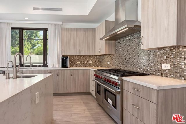 312 S Palm Drive, Beverly Hills, CA 90212