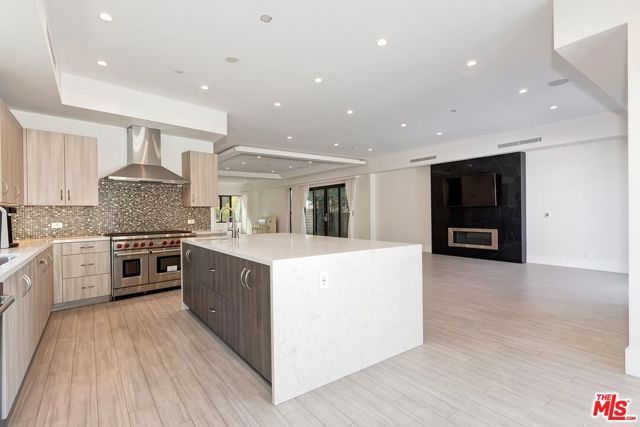 312 S Palm Drive, Beverly Hills, CA 90212