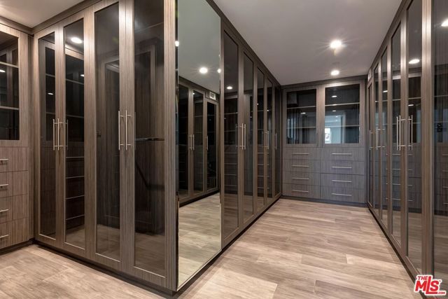 312 S Palm Drive, Beverly Hills, CA 90212