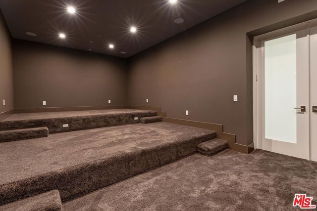 312 S Palm Drive, Beverly Hills, CA 90212