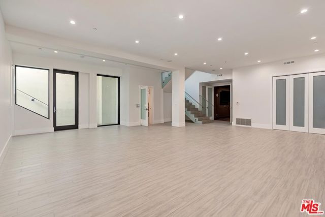 312 S Palm Drive, Beverly Hills, CA 90212