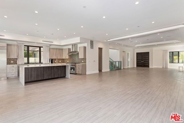 312 S Palm Drive, Beverly Hills, CA 90212