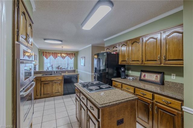 1783 Turner Mountain Road, Mount Airy, NC 27030