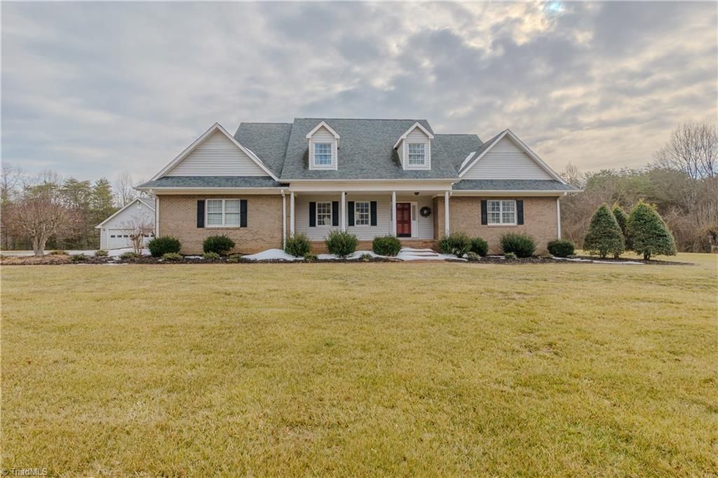 1783 Turner Mountain Road, Mount Airy, NC 27030