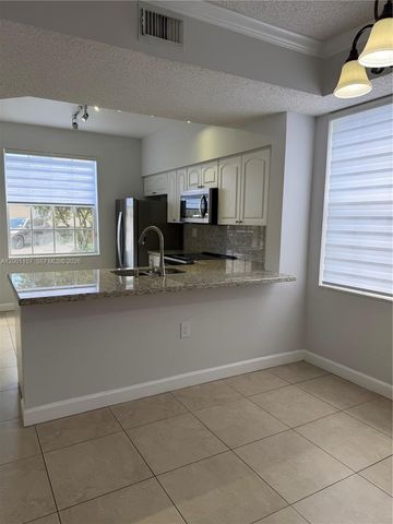 14827 Balgowan Rd 101-8, Miami Lakes, FL 33016