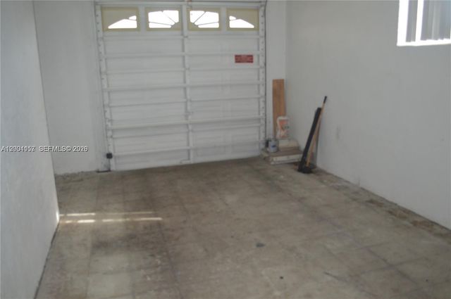 14827 Balgowan Rd 101-8, Miami Lakes, FL 33016