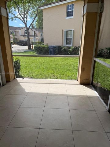 14827 Balgowan Rd 101-8, Miami Lakes, FL 33016