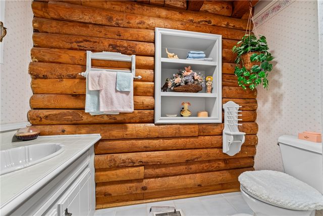 140 Burkett Road, Seneca, SC 29672