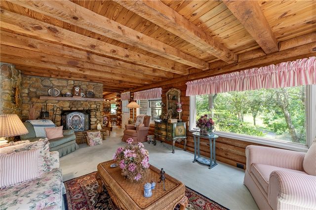 140 Burkett Road, Seneca, SC 29672