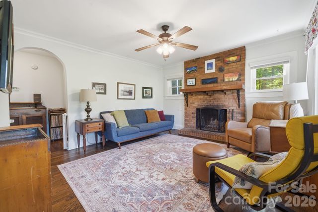7131 Dorn Circle, Charlotte, NC 28212