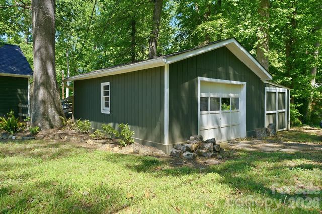 7131 Dorn Circle, Charlotte, NC 28212