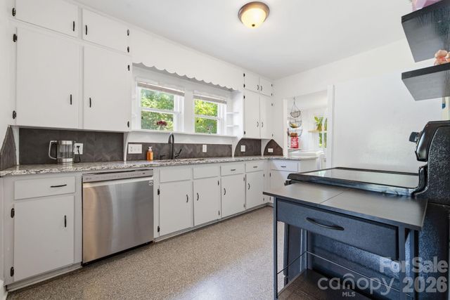 7131 Dorn Circle, Charlotte, NC 28212
