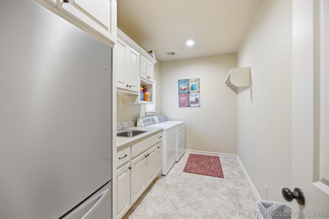 3918 W Orlando Place, Broken Arrow, OK 74011