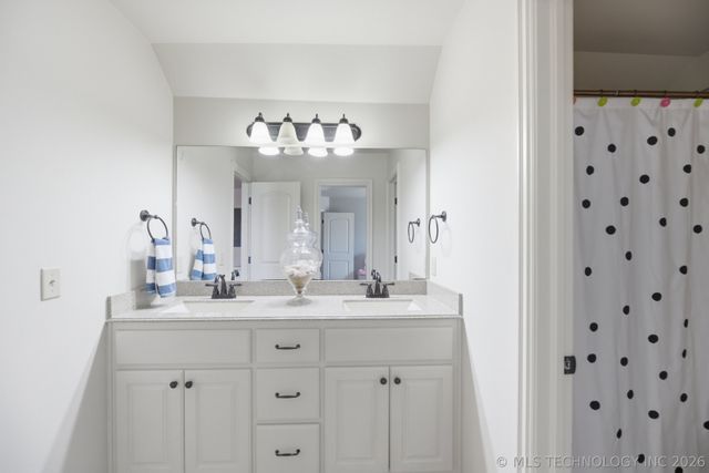 3918 W Orlando Place, Broken Arrow, OK 74011