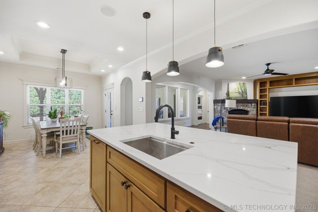 3918 W Orlando Place, Broken Arrow, OK 74011