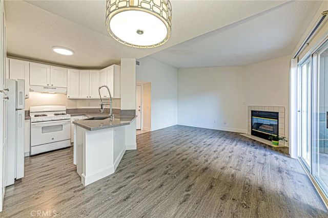 2608 avenida del vista, Corona, CA 92882