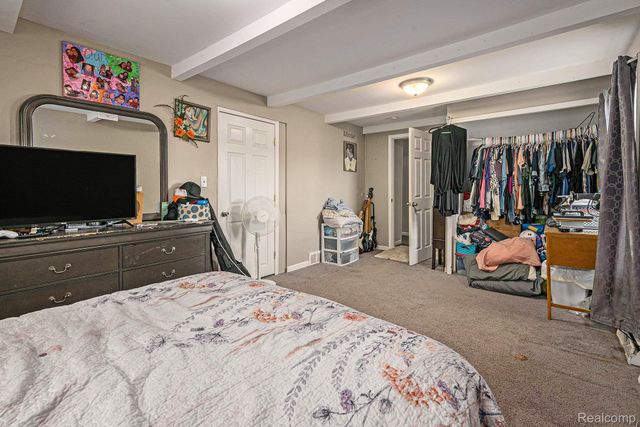 4415 Monroe Avenue, Waterford Charter Township, MI 48329