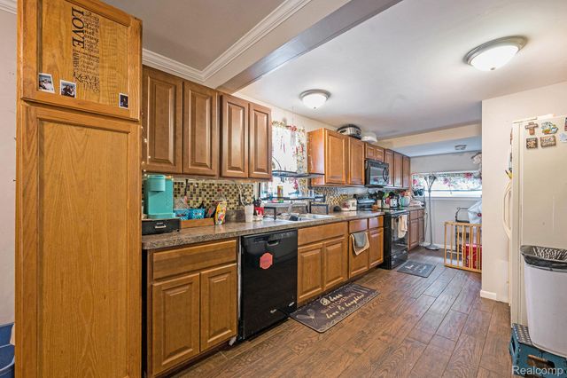 4415 Monroe Avenue, Waterford Charter Township, MI 48329