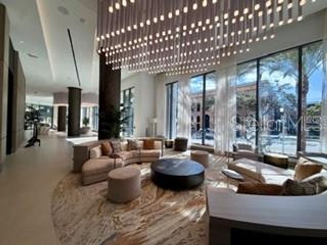 275 1ST AVENUE S 2107, St Petersburg, FL 33701