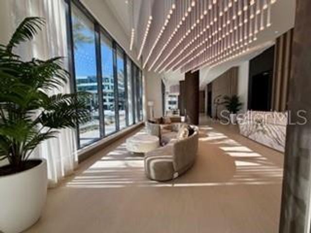 275 1ST AVENUE S 2107, St Petersburg, FL 33701