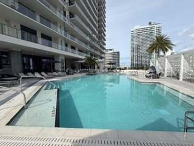 275 1ST AVENUE S 2107, St Petersburg, FL 33701