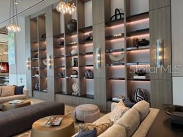 275 1ST AVENUE S 2107, St Petersburg, FL 33701