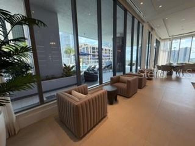 275 1ST AVENUE S 2107, St Petersburg, FL 33701