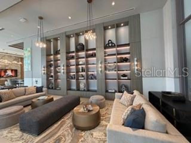 275 1ST AVENUE S 2107, St Petersburg, FL 33701