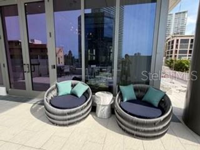 275 1ST AVENUE S 2107, St Petersburg, FL 33701