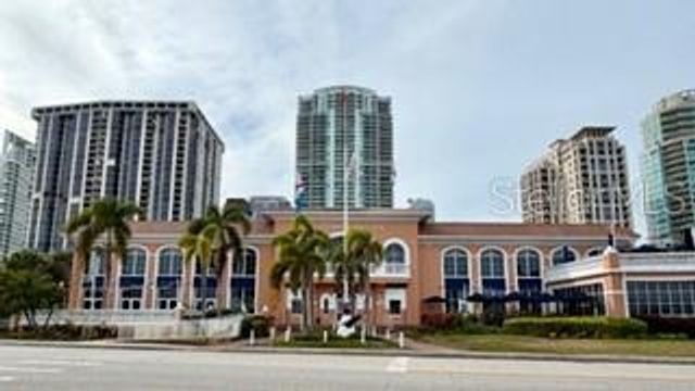 275 1ST AVENUE S 2107, St Petersburg, FL 33701