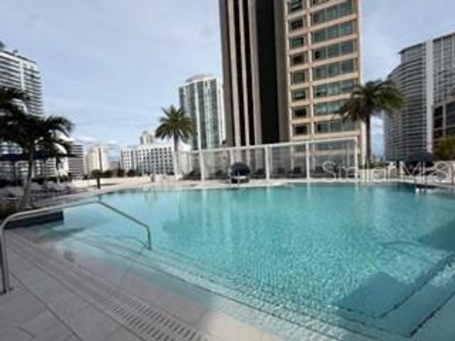 275 1ST AVENUE S 2107, St Petersburg, FL 33701