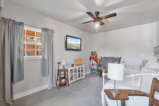43 Maverick Drive, Sadler, TX 76264