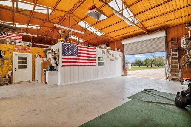 43 Maverick Drive, Sadler, TX 76264
