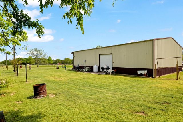 43 Maverick Drive, Sadler, TX 76264