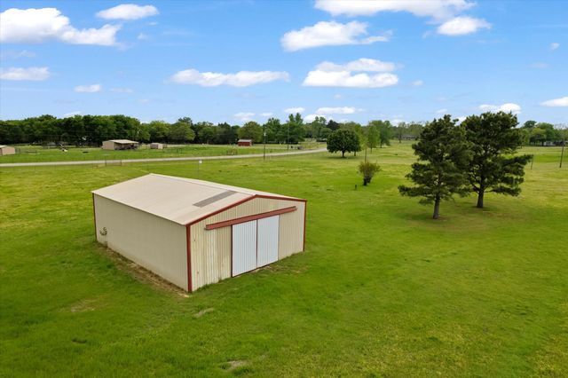 43 Maverick Drive, Sadler, TX 76264