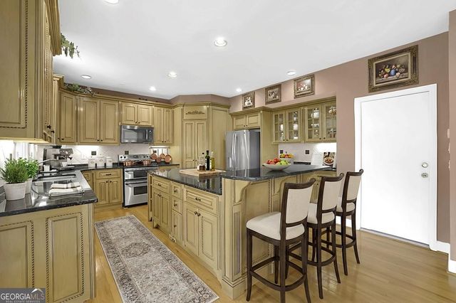 1340 Eryn Circle, Suwanee, GA 30024