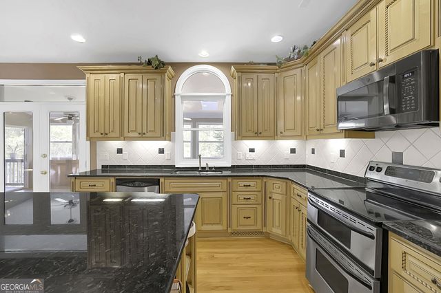 1340 Eryn Circle, Suwanee, GA 30024