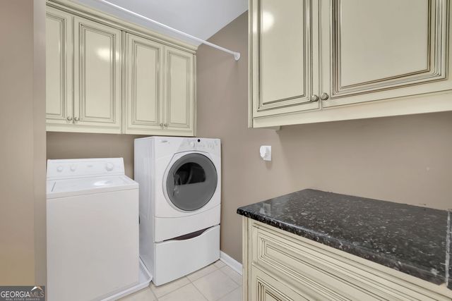 1340 Eryn Circle, Suwanee, GA 30024