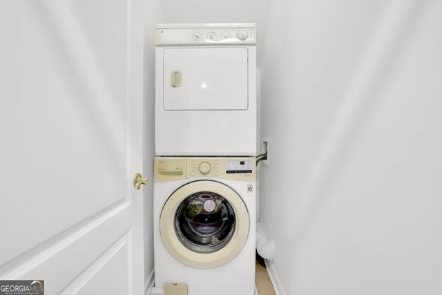 1340 Eryn Circle, Suwanee, GA 30024