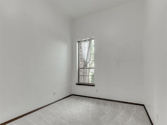 18501 El Greco Drive, Edmond, OK 73012