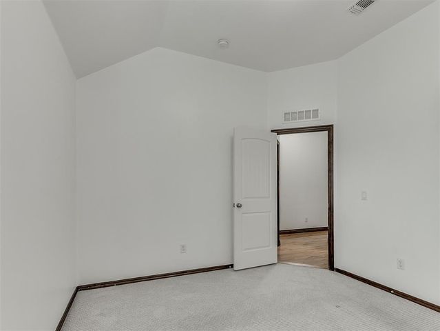 18501 El Greco Drive, Edmond, OK 73012