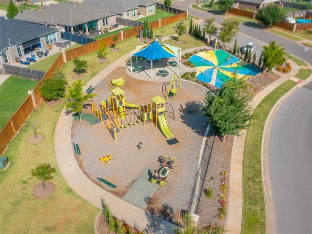 18501 El Greco Drive, Edmond, OK 73012